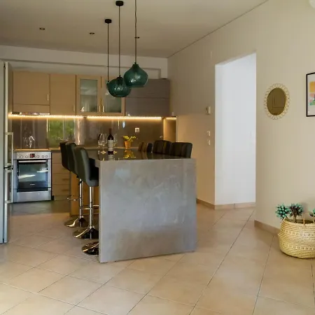 Ifigeneia Apartment