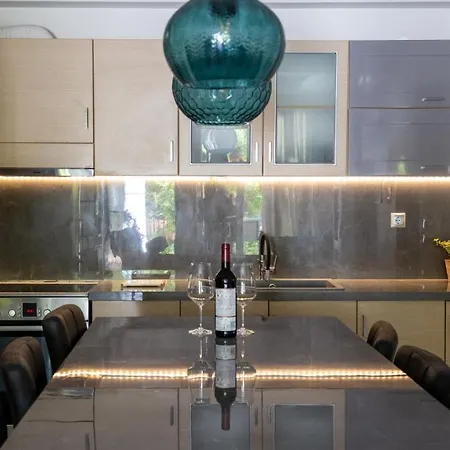 Apartment Ifigeneia *